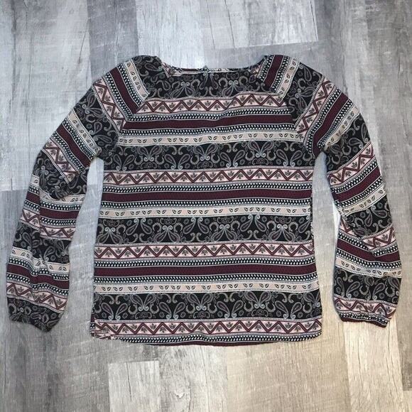 Charlotte Russe Long Sleeve Paisley Boho Top - Picture 9 of 9